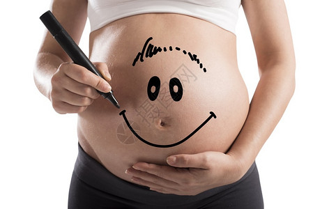 在孕妇肚子上画的笑脸图片