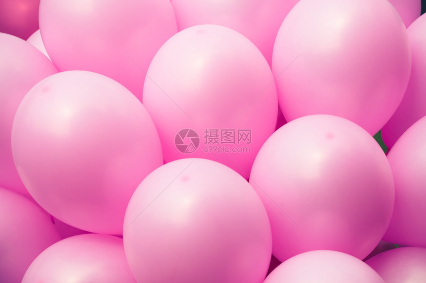 粉红色气球背景图片