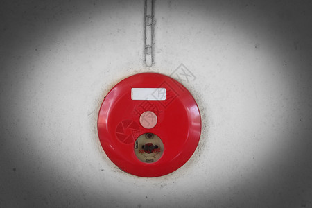 红色火警报箱用于安装在墙上的图片