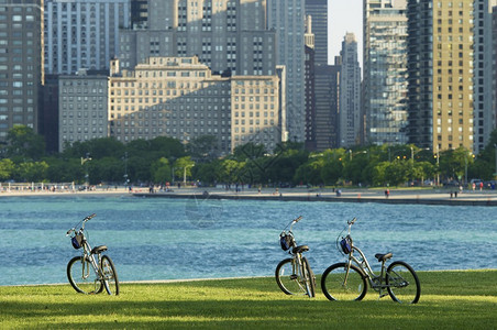 市骑车公园的自行车在芝加哥图片