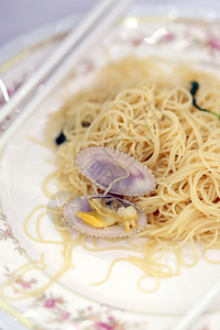 米粉炒蛤蜊配黄油食物菜单图片