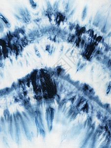 白色丝绸上的靛蓝色扎染图案手绘面料结节蜡染Shi图片
