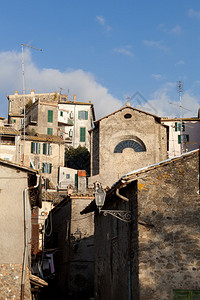 意大利拉齐奥安圭拉萨巴齐亚老村庄高清图片