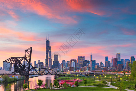 芝加哥伊利诺伊州美国公园和市中心图片