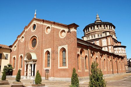 多米尼加女修道院和圣玛丽亚大教堂是根据米兰FrancescoISforza公爵背景图片