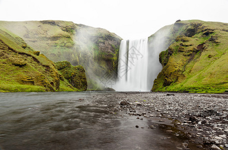斯科加瀑布是位于冰岛南部的瀑布图片