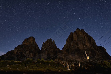 唯美的夜景星空星星背景图片