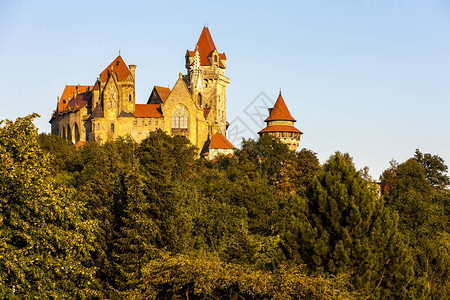 Kreuzenstein城堡下奥图片