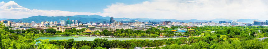 从景山公园看北京的城市景观图片