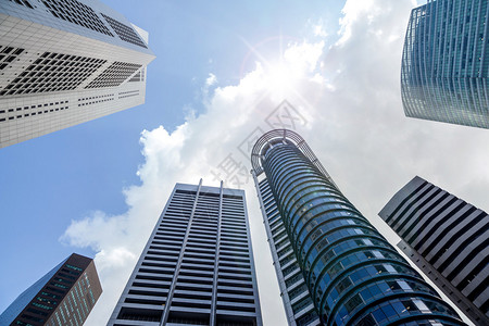 耀斑效应冲破新加坡金融区企业摩天大图片
