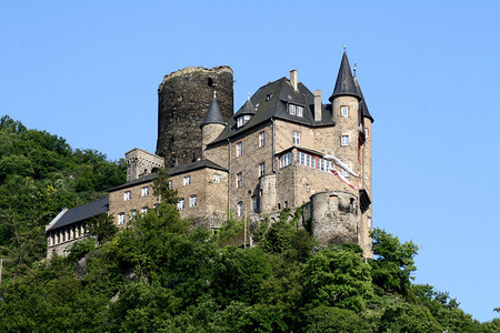 卡茨城堡是位于德国莱茵兰法尔茨的圣高沙森上图片