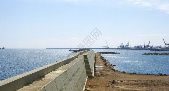 保留巴塞罗那港的墙壁图片