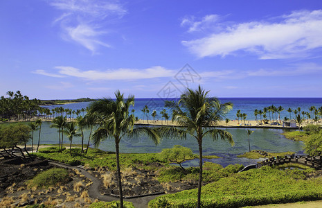Ainehoomalu湾和夏威夷Waikol图片