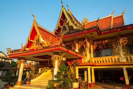 老挝的佛寺图片