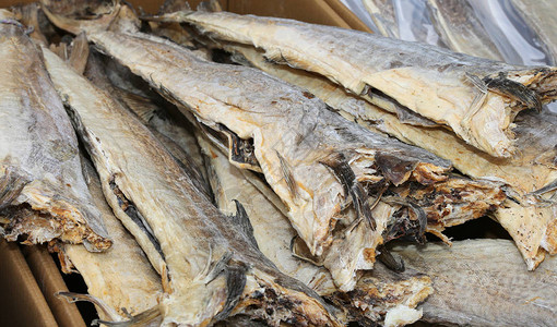 欧洲鱼类市场出售的鳕鱼图片
