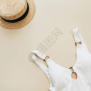 暑假旅行时装组成女泳衣面粉的草根平底露骨最起图片