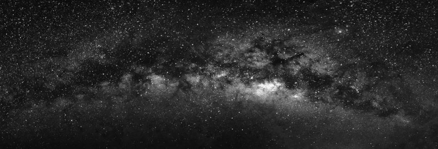 夜晚星系和宇宙空间中的恒星图片