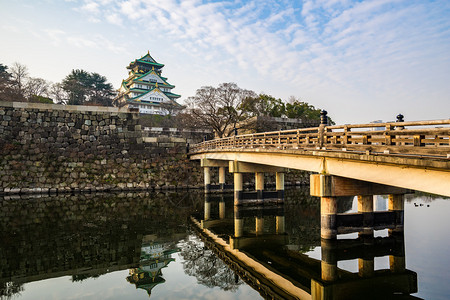 大阪城堡是日本大阪中央区的一座日本城堡城堡是日本最著名的地标之一图片