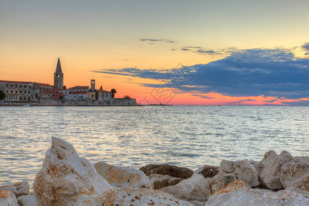 克罗地亚Istria日落时波雷克星图片