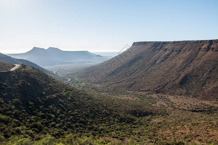 Karoo公园的山图片