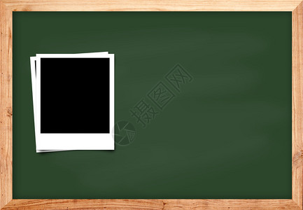 黑色木头黑板背景的照片框作为学图片