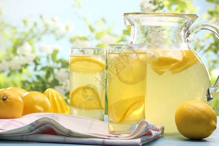 柑橘柠檬水夏日饮品图片