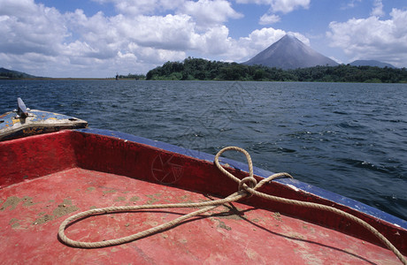哥斯达黎加火山图片