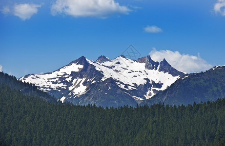 北喀斯特山脉北华盛顿州山地景观风图片