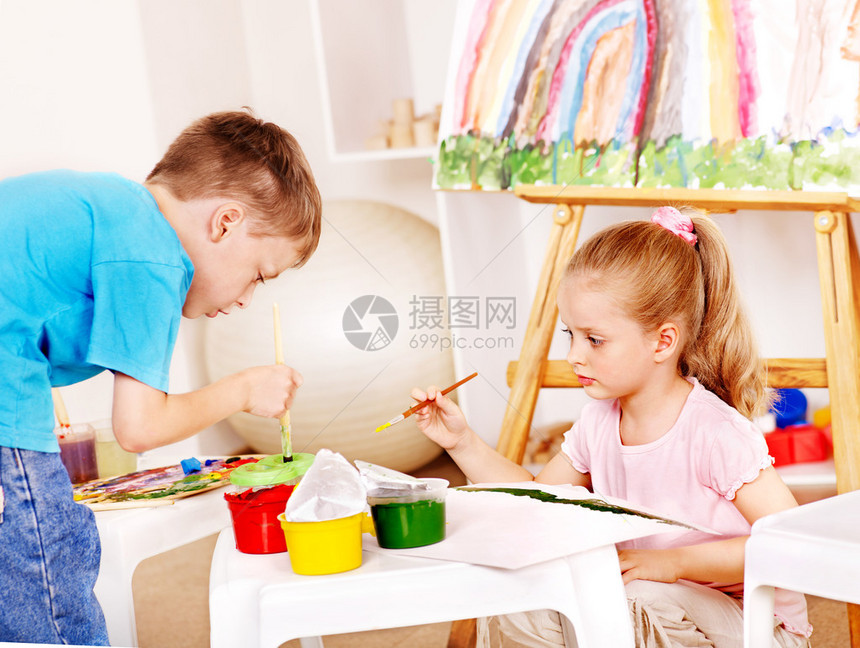 学龄前儿童绘画图片