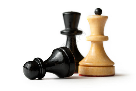 白色和黑色国际象棋人物图片