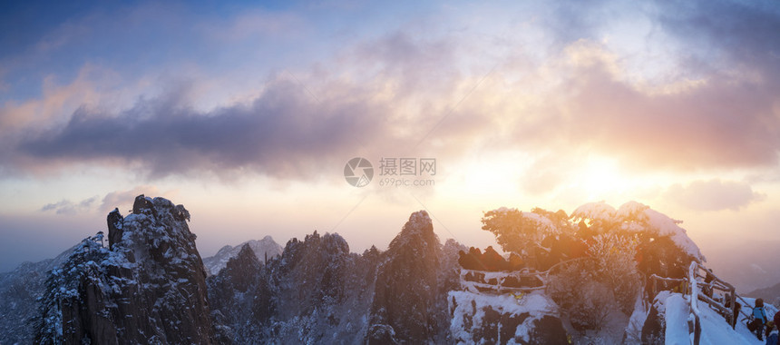 冬季黄山雪景图片