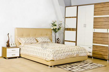 米色现代卧室图片