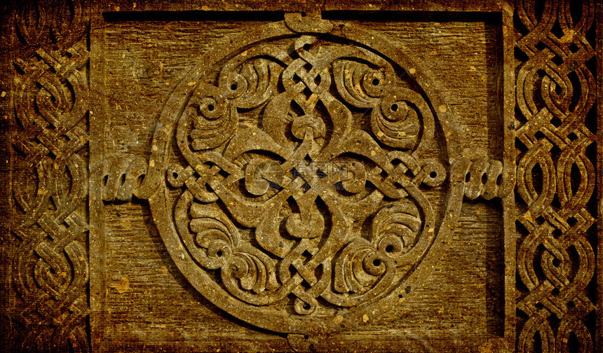 在十字石上的中世纪亚美尼亚装饰品格伦风图片