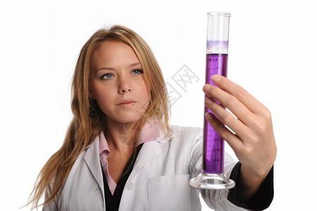 年轻科学家持有玻璃管的年轻女科学家图片