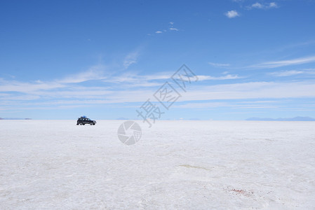 波利维亚州乌尤尼的盐滩景色超真图片