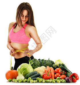 以生有机蔬菜和水果为基础的均衡图片