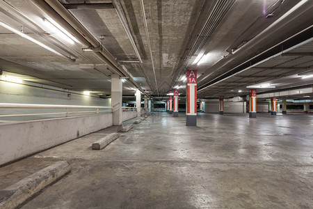 内地工业大楼带有复制空间的地下空底图片