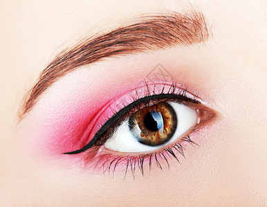 粉红色眼妆美丽的眼妆特写图片