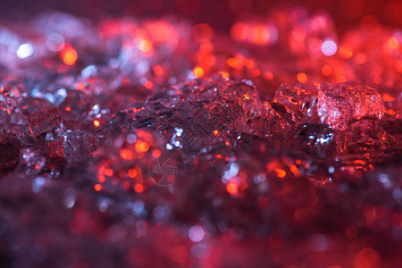 抽象红色和紫色晶体纹理背景图片