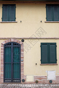 房子门窗细节里米尼意大利图片