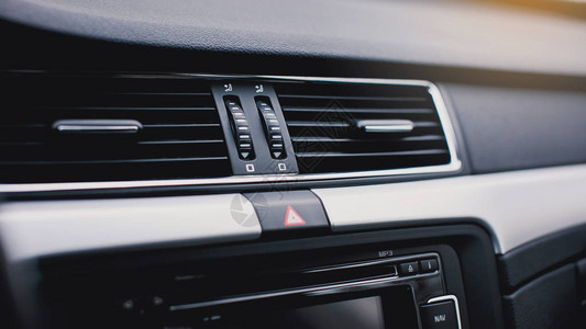 车内的空调按钮新车中的气候控制空调装置现代图片