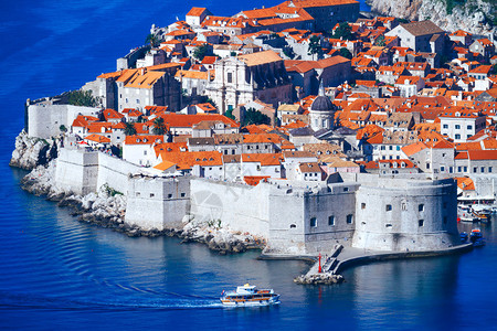 Dubrovnik城市和海洋的顶级景图片
