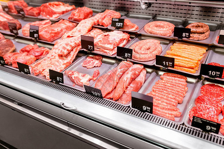 超市展示肉类柜台图片素材