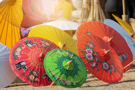 泰国美丽的绘画伞泰国的chi图片