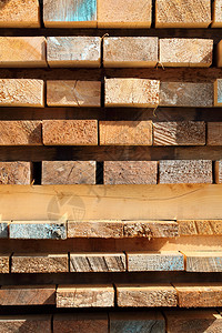 建筑木材的特写图片