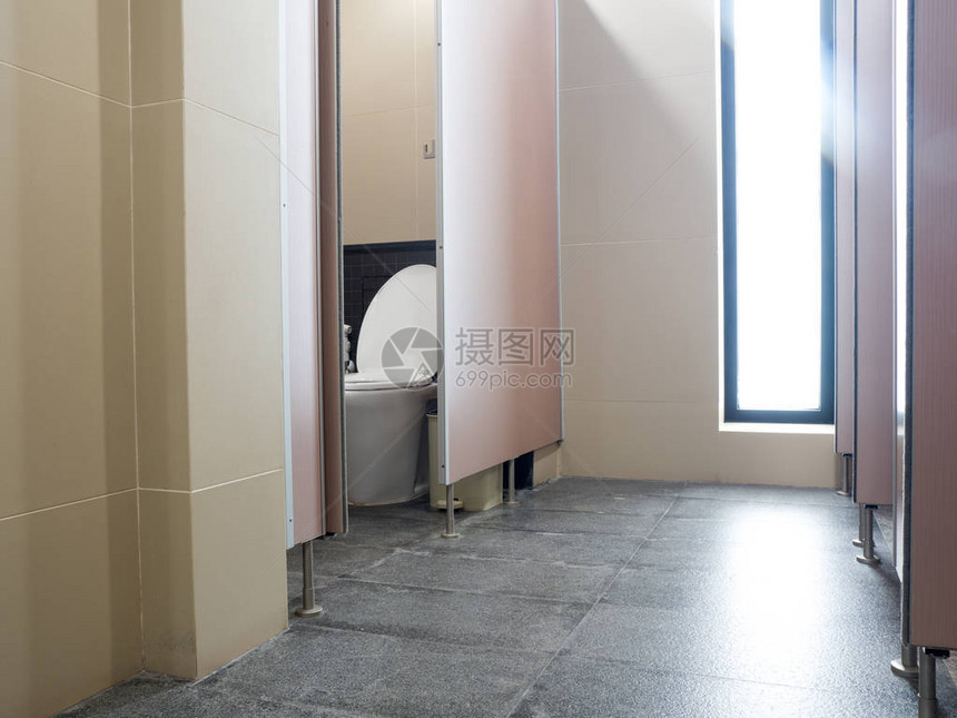 厕所小房间厕所办公室厕所内厕所的马桶墙壁图片