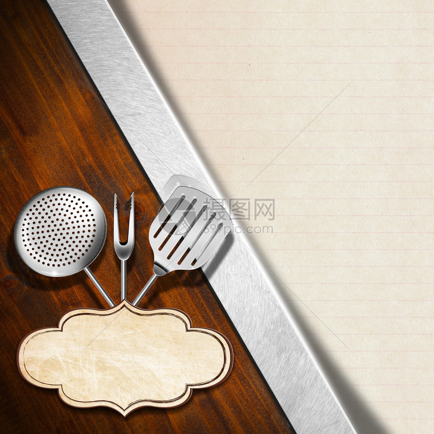 带厨房用具空标签对角金属条纹和纸页的木制背景材料图片