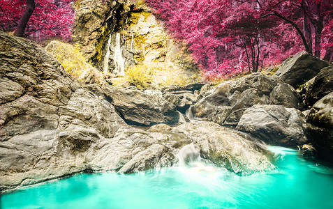 KlolanKlonglan瀑布是Kampangphet省的瀑布图片