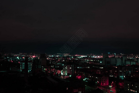 夜晚的黑暗城市风景与背景图片