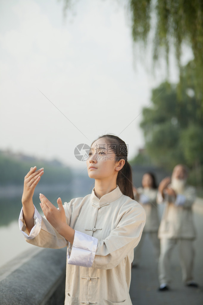 练太极图片